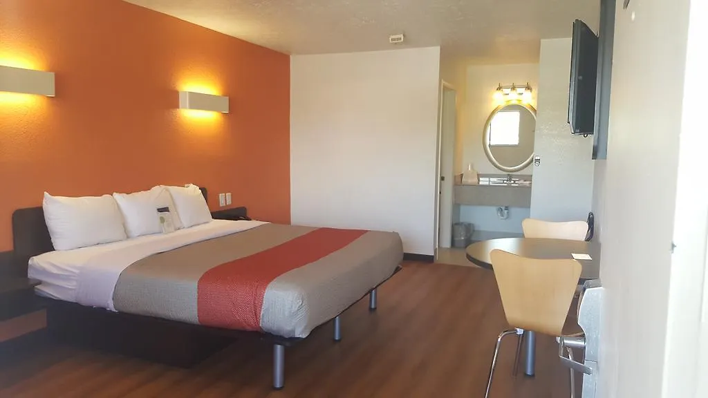 Motel 6-Columbus, Oh - Osu Hotel