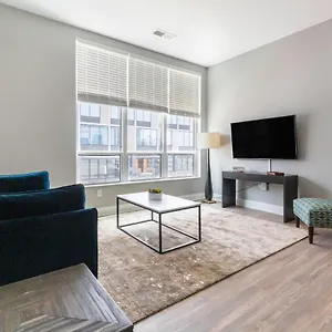  Aparthotel Mint House - Capitol Square